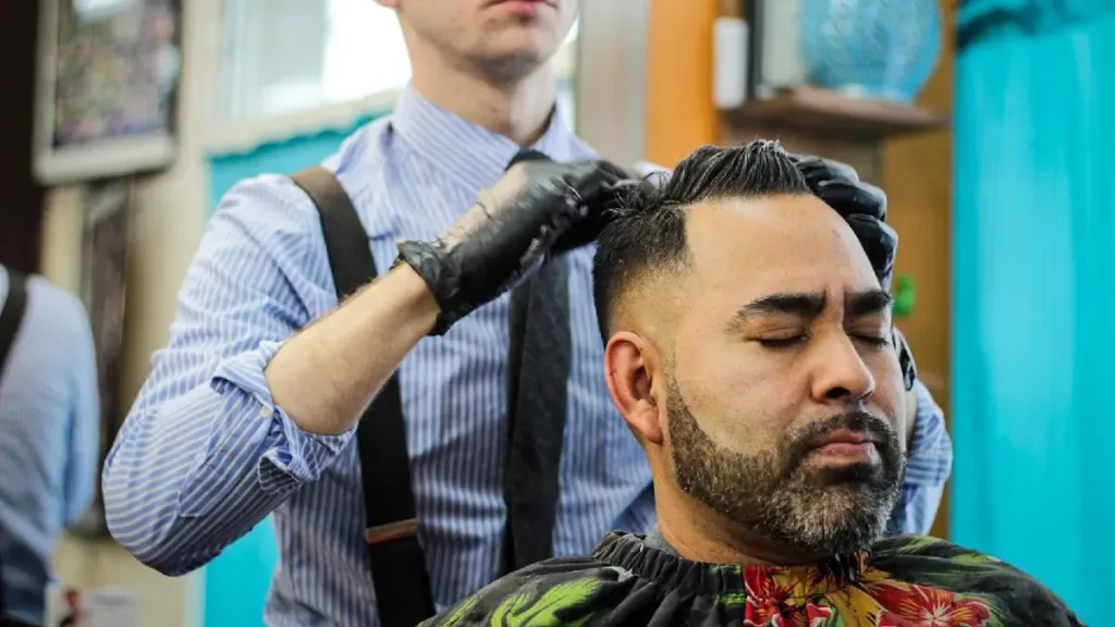 Bongos Barbershop — Barber shop in Greenville